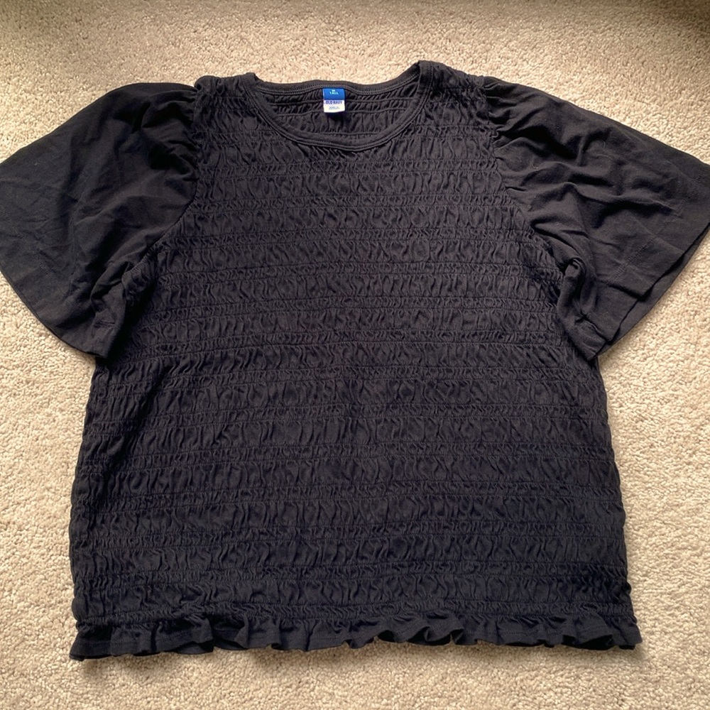 Old Navy smocked relaxed short sleeve shirt - Tall size